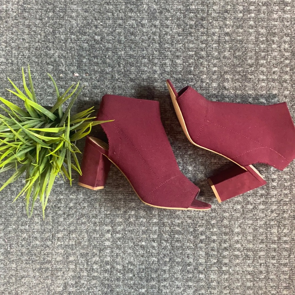 Steve Madden Booties